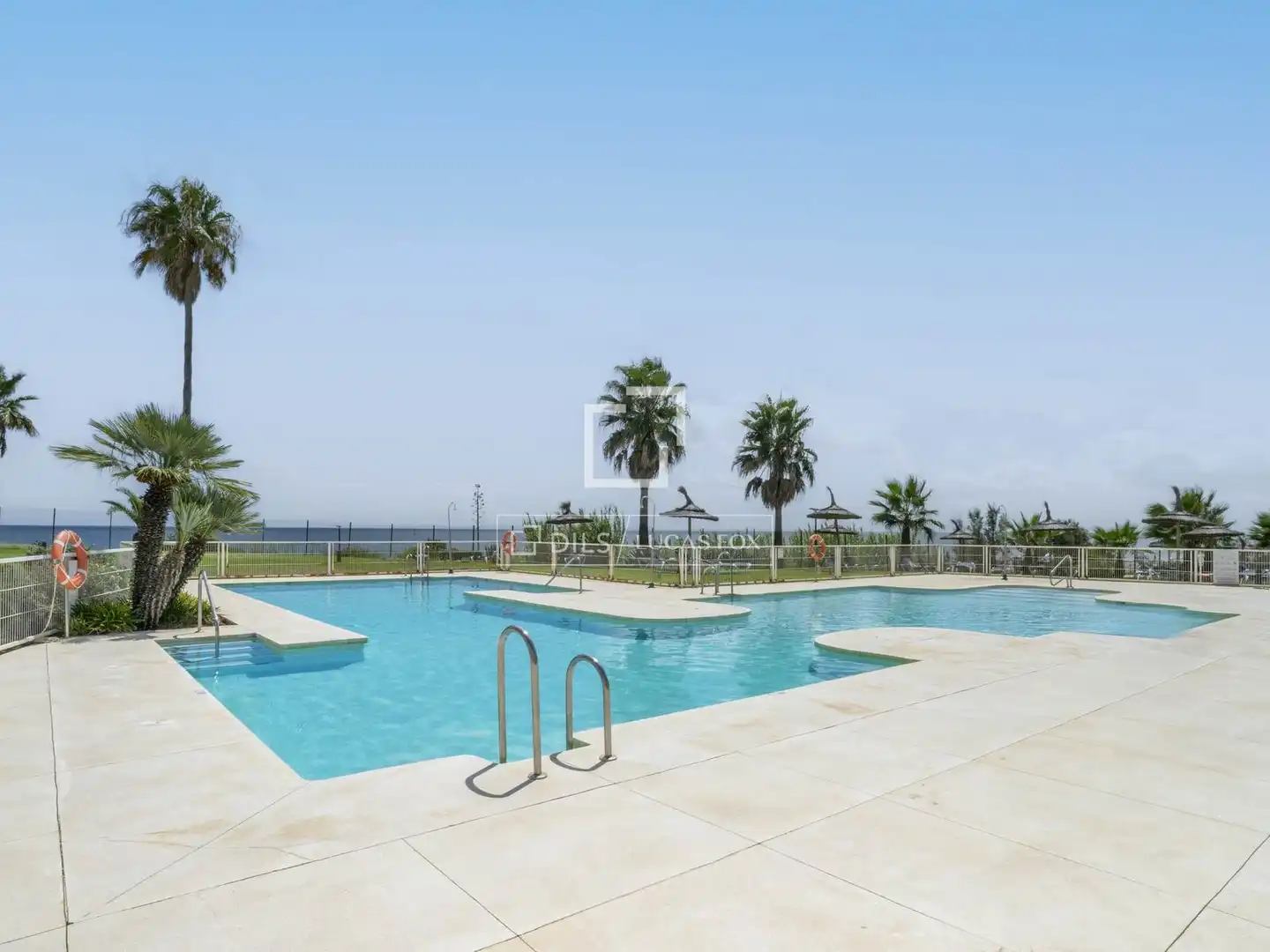Àtic amb piscina en venda a Bahía de Casares, imagen 60