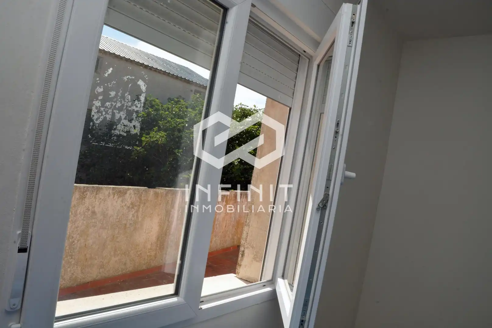 Terrassa de Casa o xalet en venda en Mazuecos amb Terrassa i Traster