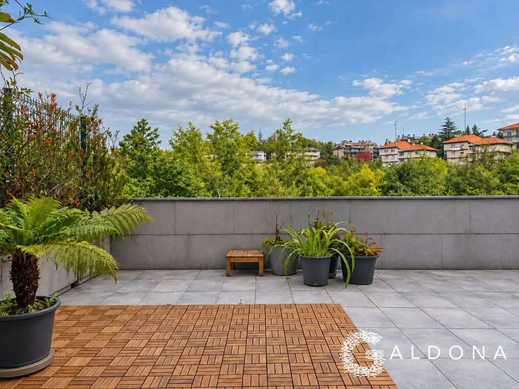Dúplex con terraza en venta en Indalecio Prieto Kalea, imagen 16