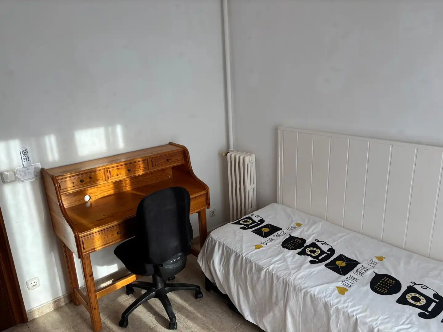 Bedroom of Flat for rent in Zaragoza  with Heating, Furnished and Oven
