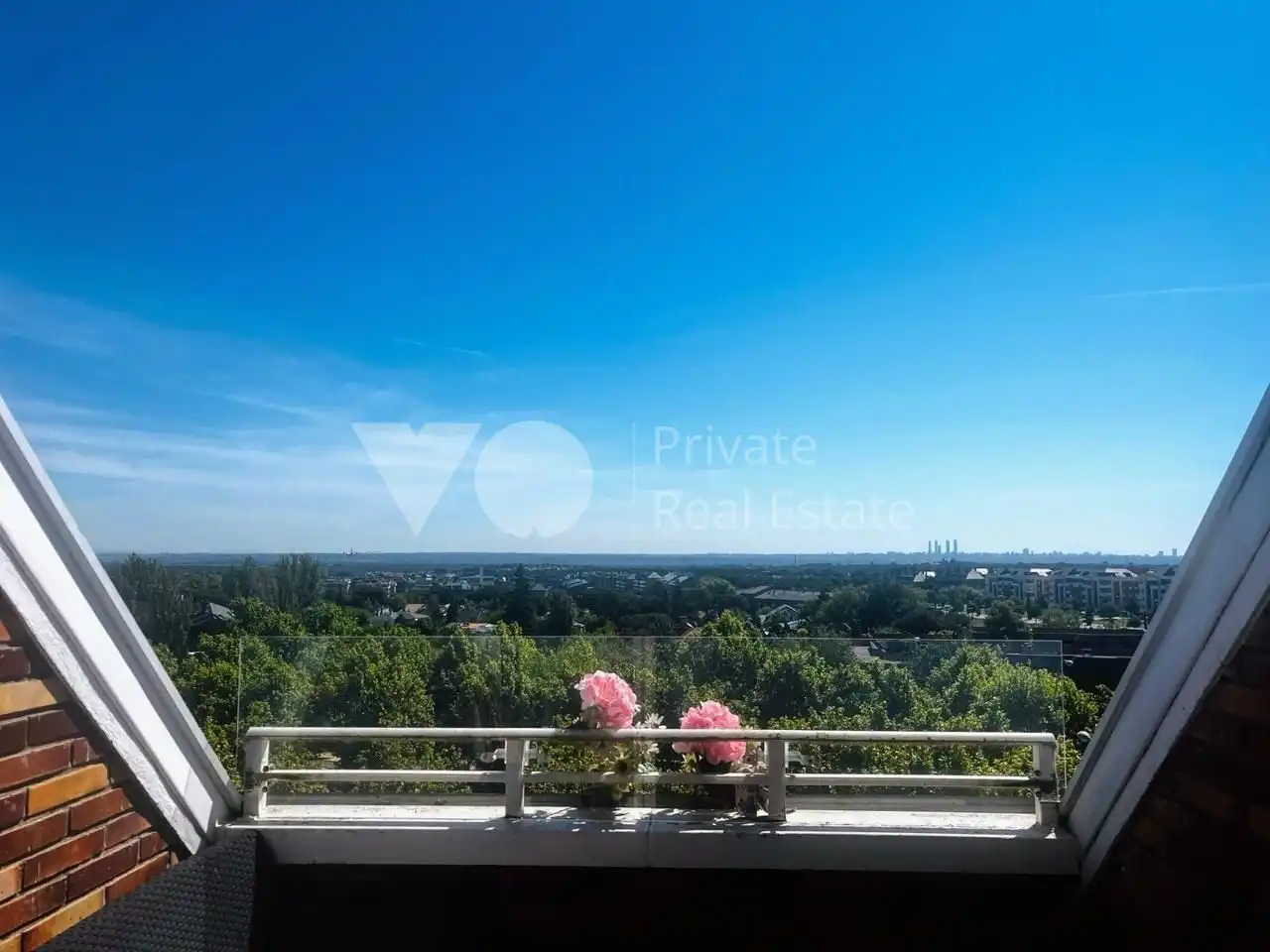 Terraza de Dúplex en venta en Majadahonda con Aire acondicionado, Calefacción y Parquet