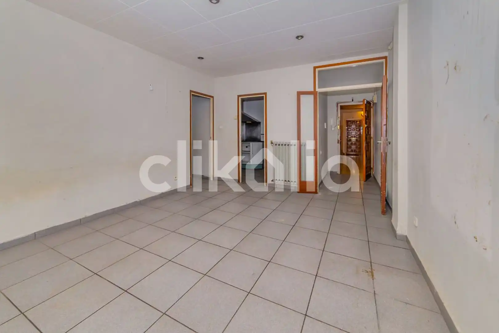 Piso en venta en Vic con Calefacción, Terraza y Trastero