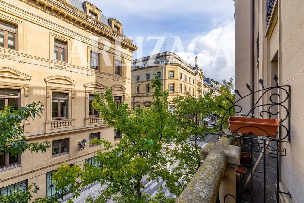 Exterior view of Office for rent in Donostia - San Sebastián   with Heating