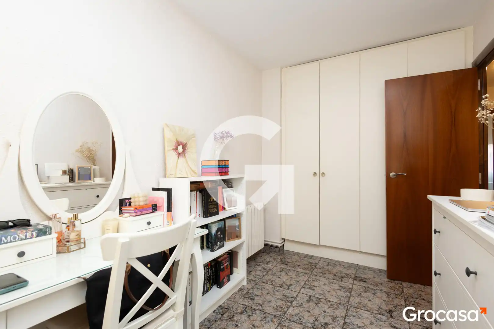 Habitación de Casa adosada en venta en Sant Vicenç Dels Horts con Aire acondicionado, Calefacción y Jardín privado