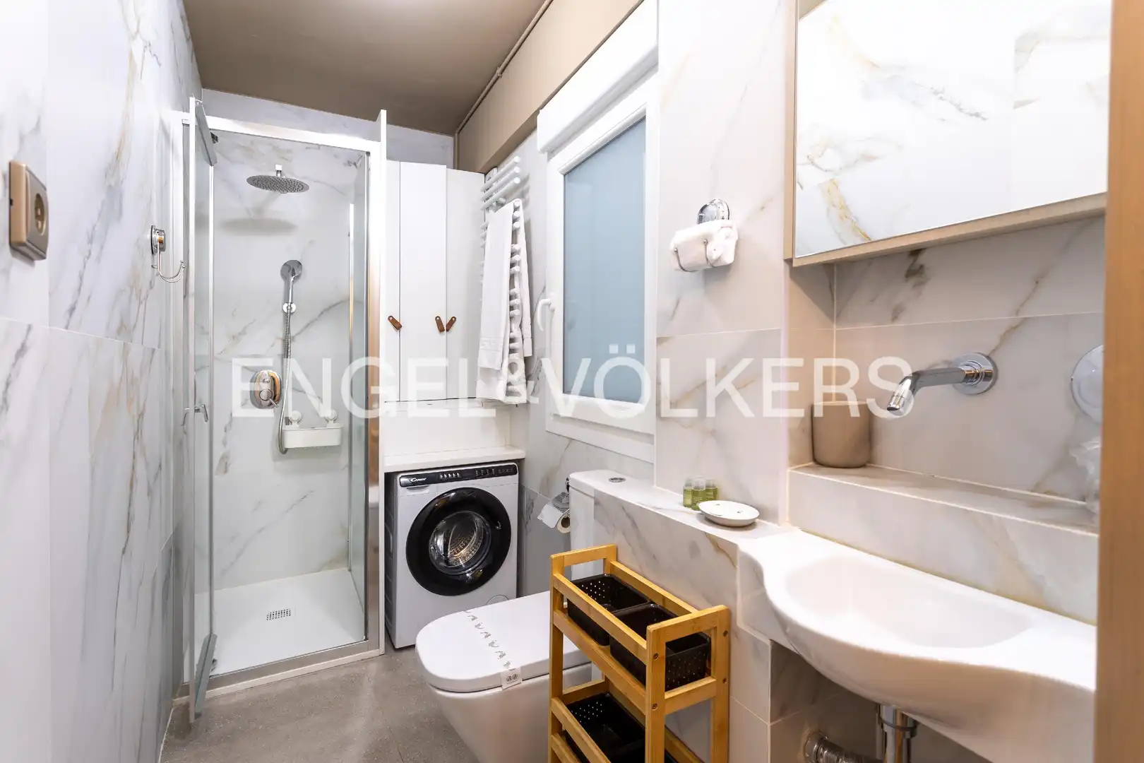 Bathroom of Study for sale in Santander  with Heating, Furnished and Balcony