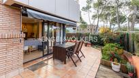 Terrasse von Wohnungen zum verkauf in Llinars del Vallès mit Klimaanlage, Heizung und Privatgarten