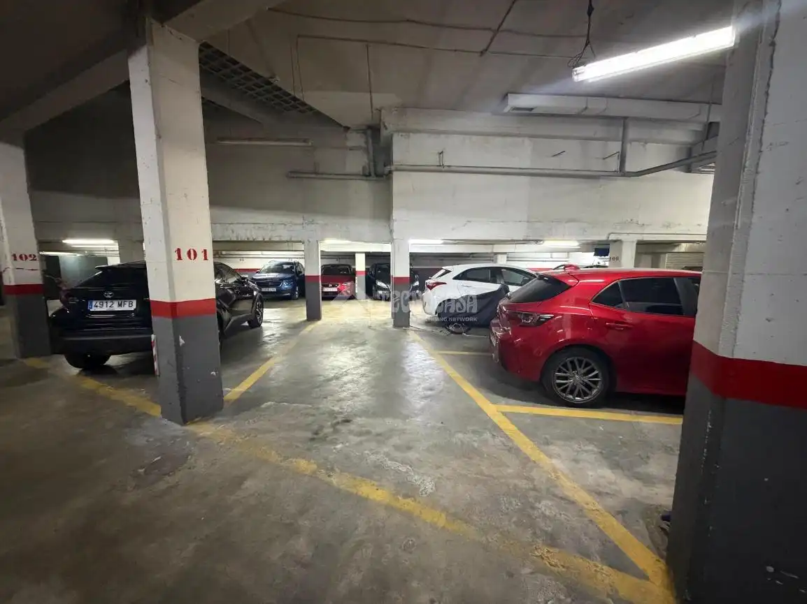 Parking de Garaje en venta en Madrid