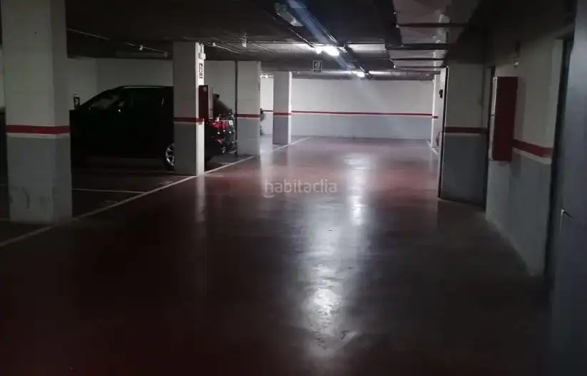 Aparcament en venda a Eixample Sud – Migdia