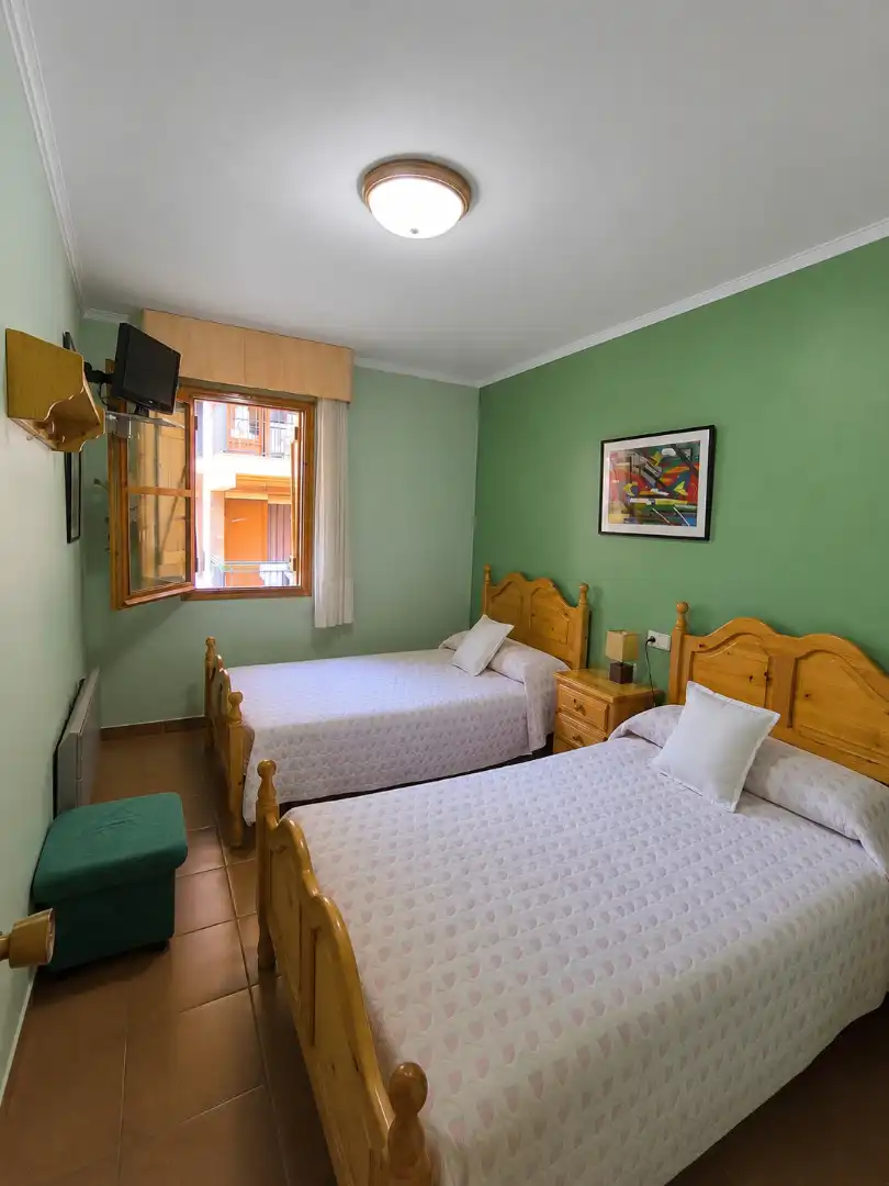 Bedroom of Flat for sale in Rialp  with Storage room, Furnished and Oven