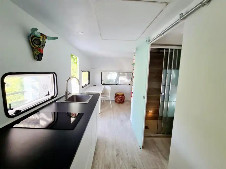 Cocina de Casa adosada de alquiler en Ojén con Aire acondicionado, Jardín privado y Terraza