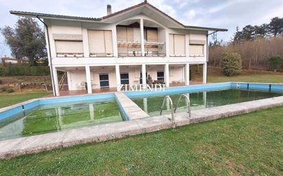 Piscina de Casa adosada en venda en Garai amb Calefacció i Piscina