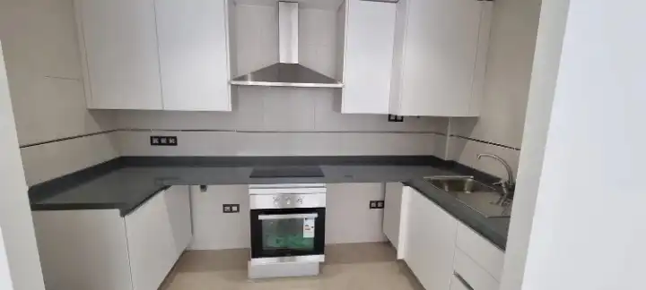 Cocina de Piso de alquiler en Catarroja con Aire acondicionado, Calefacción y Horno