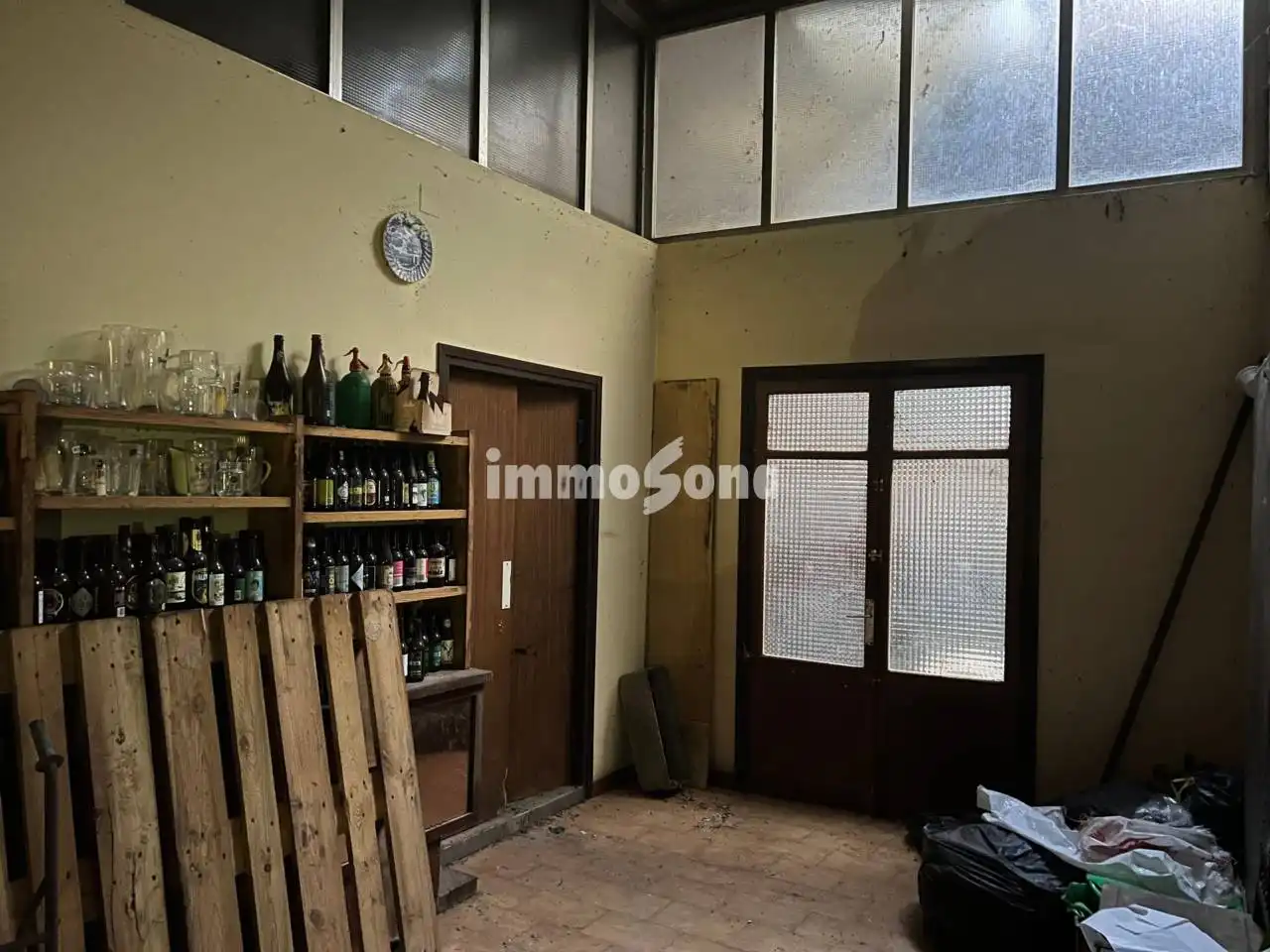 Buildings for sale in Vic