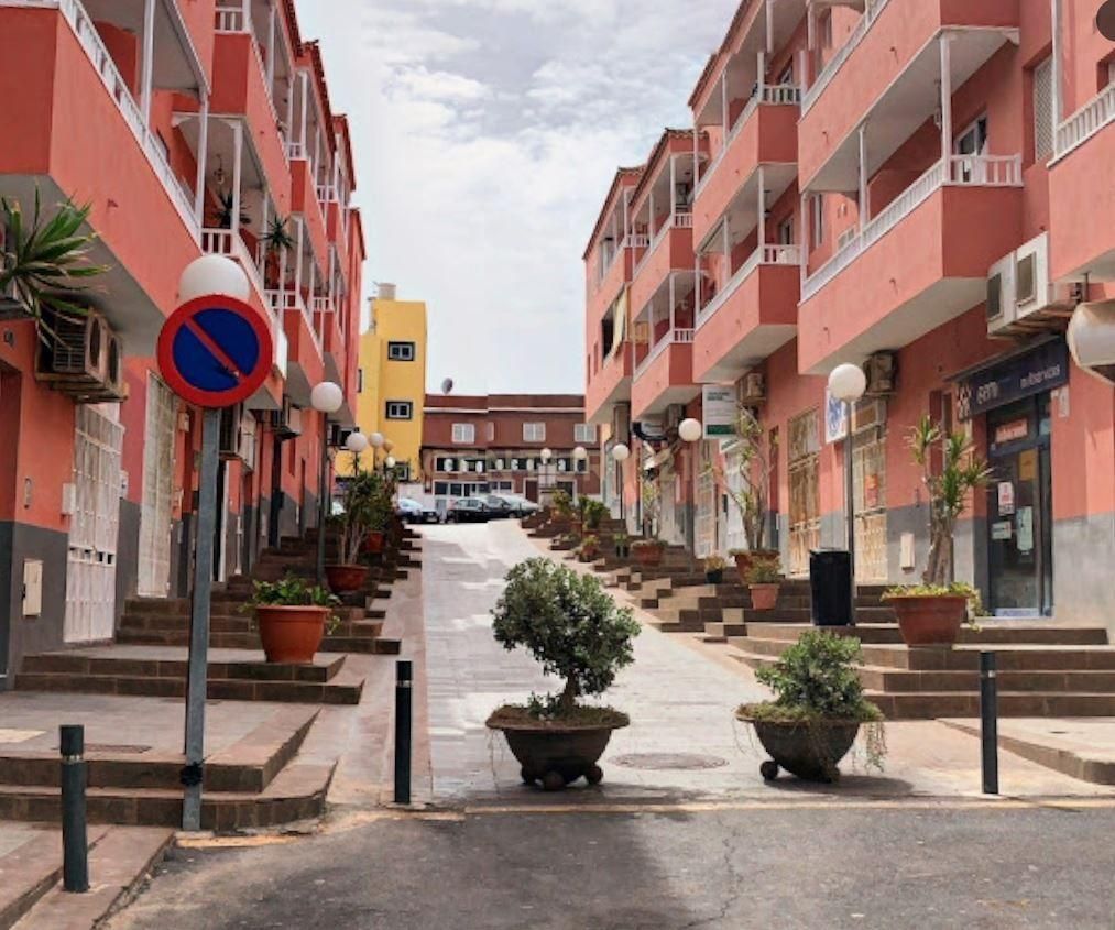 Vista exterior de Local en venda en Granadilla de Abona