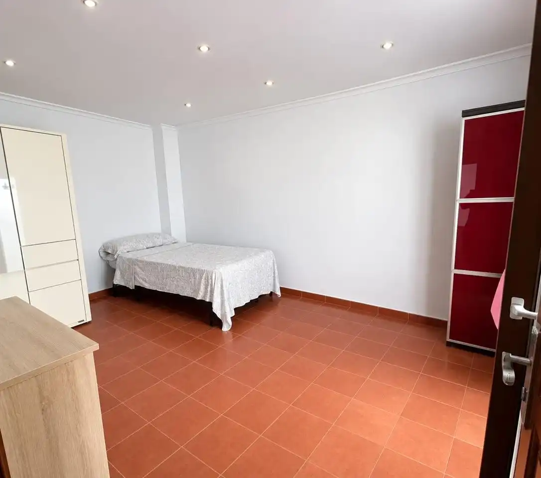 Country house to rent in El Real, imagen 4