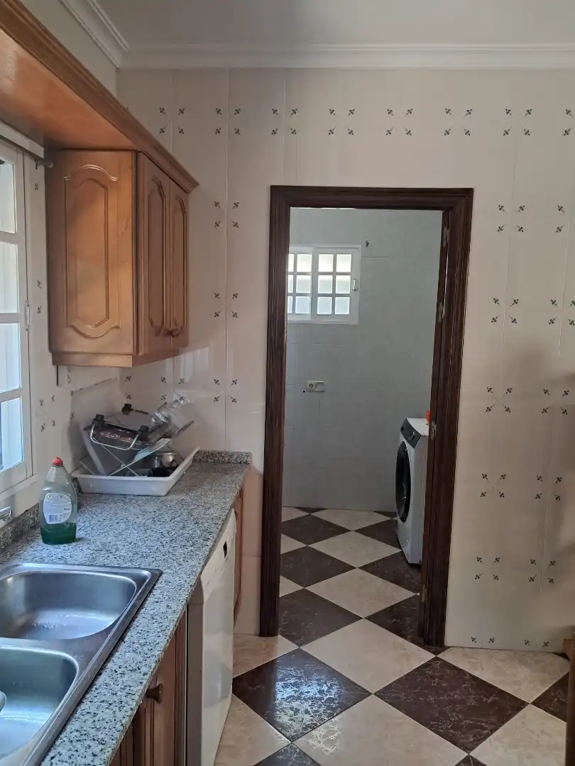 Cocina de Casa o chalet en venta en Palomares del Río con Aire acondicionado, Jardín privado y Terraza