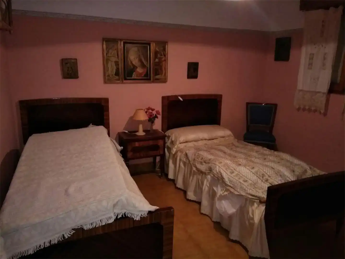 Dormitori de Casa o xalet en venda en Sotés