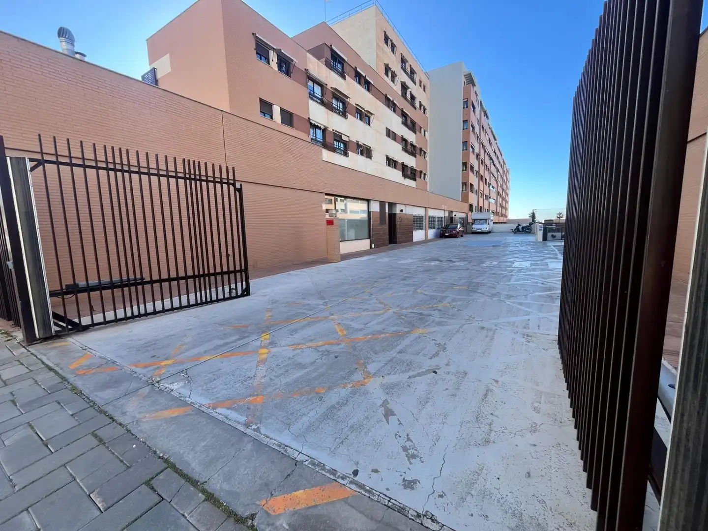 Aparcament en venda a Calle de Miguel Carrera, imagen 10