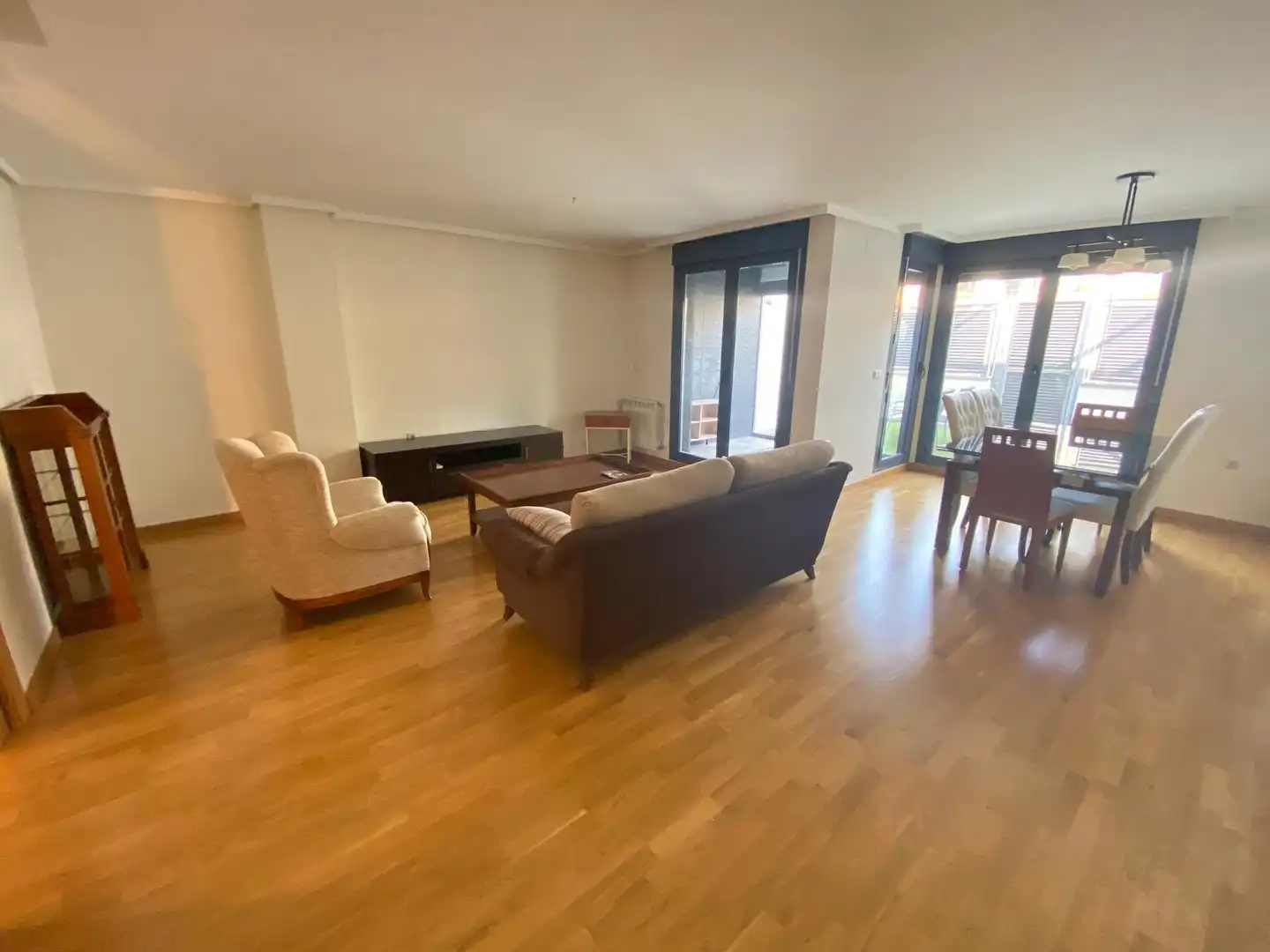 Living room of Detached homes for sale in Albacete  with Air Conditioner, Heating and Private garden