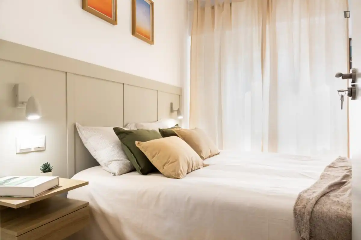 Bedroom of Apartments for share in Coslada  with Air Conditioner, Furnished and Oven