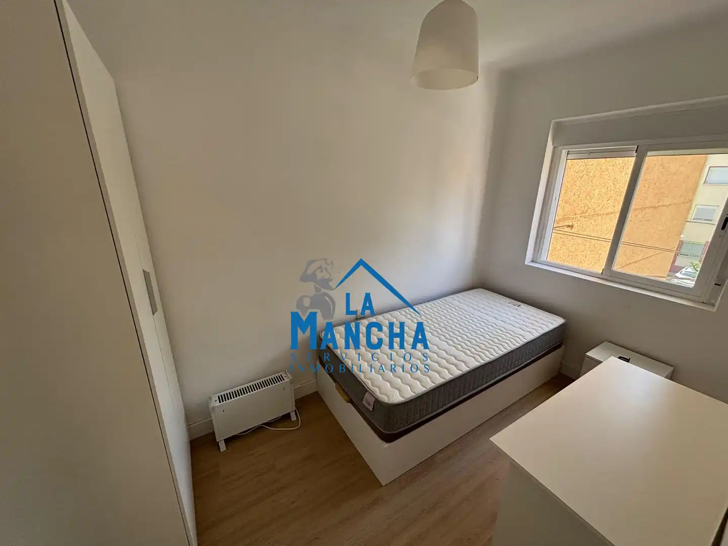 Wohnung zur Miete in Hermanos Falcó