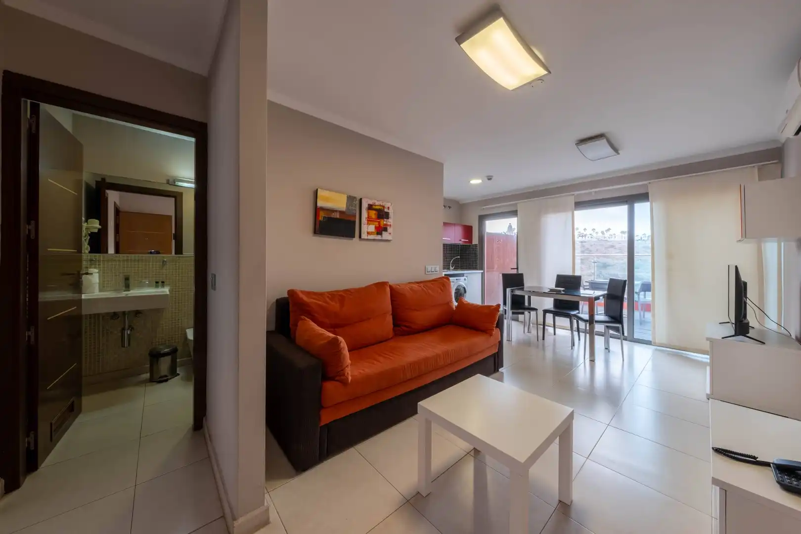 Sala d'estar de Edifici en venda en Mogán