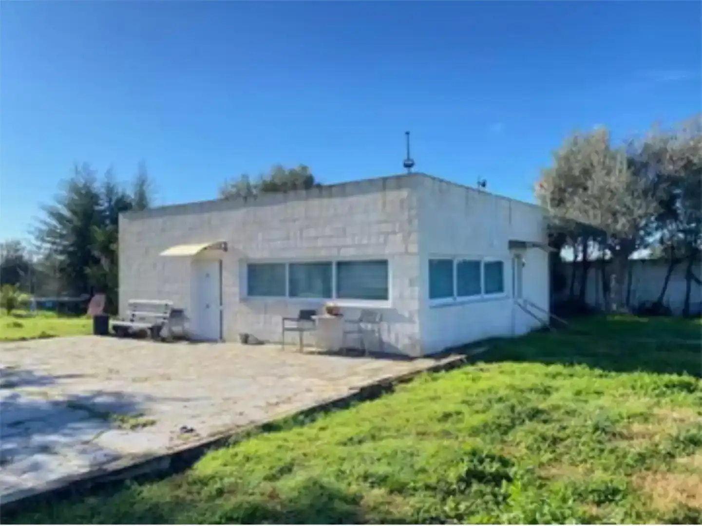 Vista exterior de Casa o xalet en venda en Badajoz Capital amb Aire condicionat i Piscina