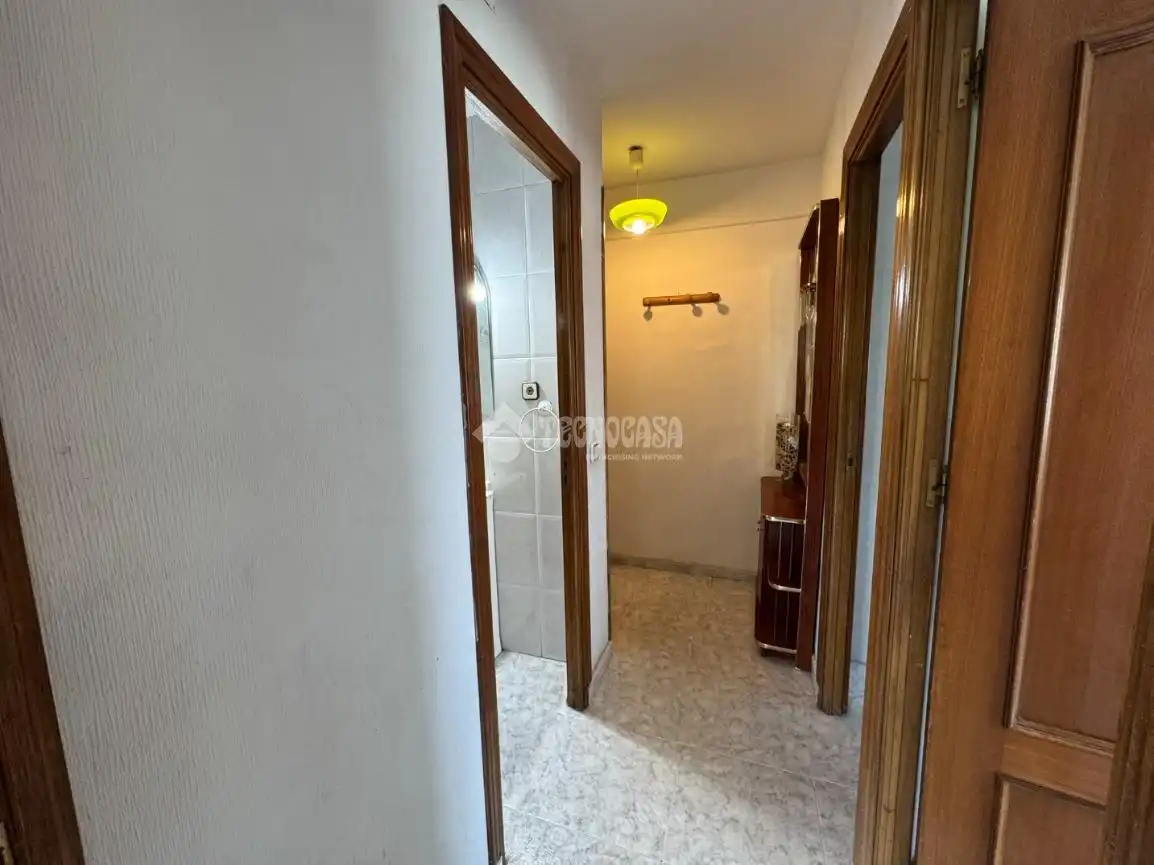 Piso en venta en Madrid con Calefacción y Terraza