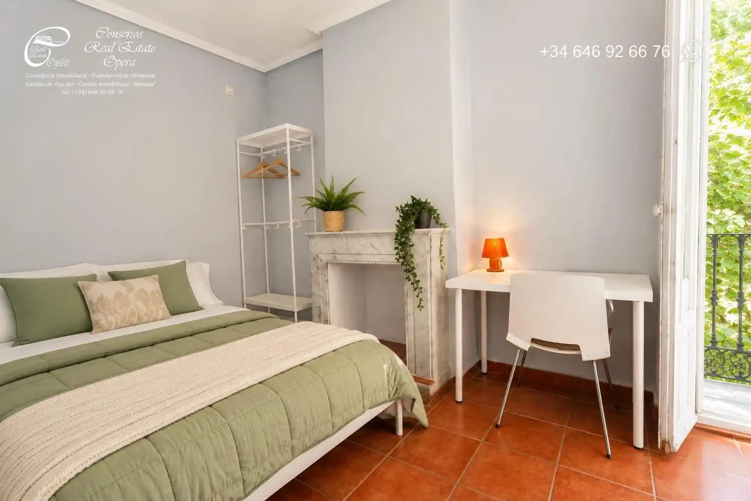 Bedroom of Flat for rent in Madrid  with Heating, Furnished and Balcony