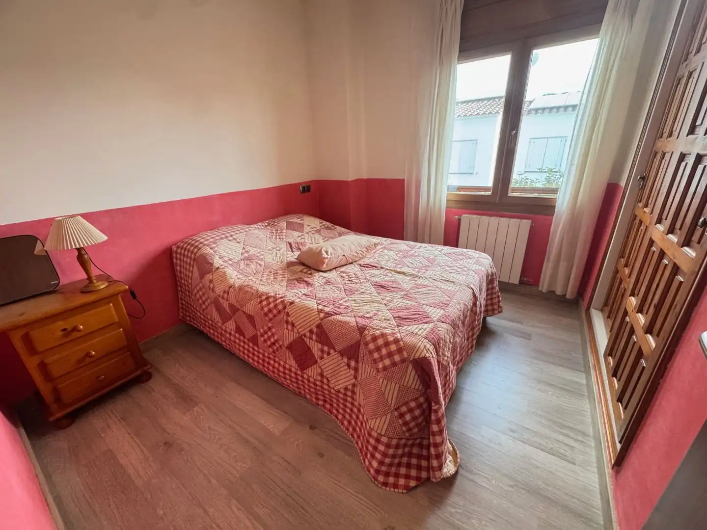 Casa amb piscina en venda a passatge santa coloma 31 31, imagen 4