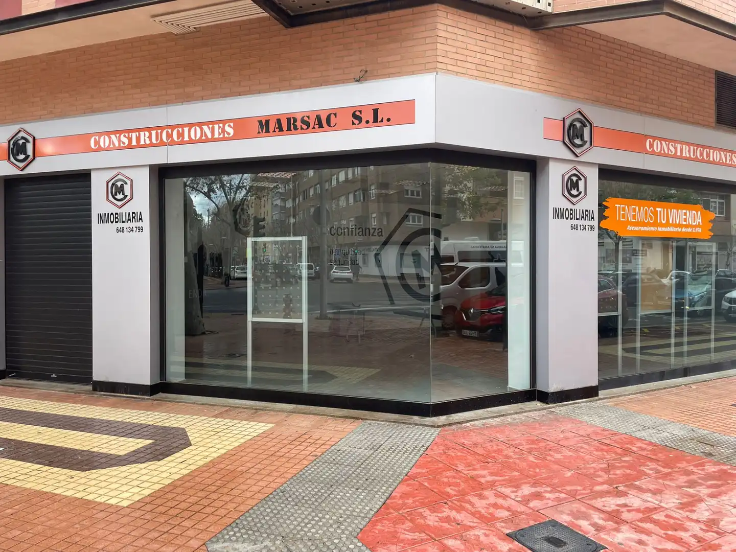 Office for rent in Cartagena  with Air Conditioner and Heating