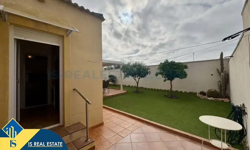 Villa mit Garten zum Verkauf in Nueva Torrevieja - Aguas Nuevas, imagen 10