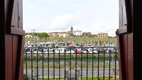 Vista exterior de Finca rústica en venda en Hondarribia amb Aire condicionat, Calefacció i Jardí privat