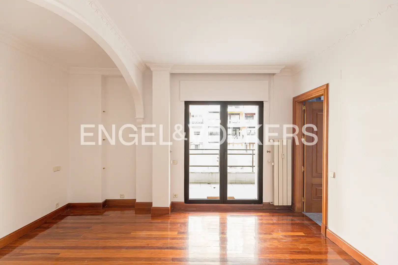 Flat for rent in Madrid  with Air Conditioner, Heating and Private garden