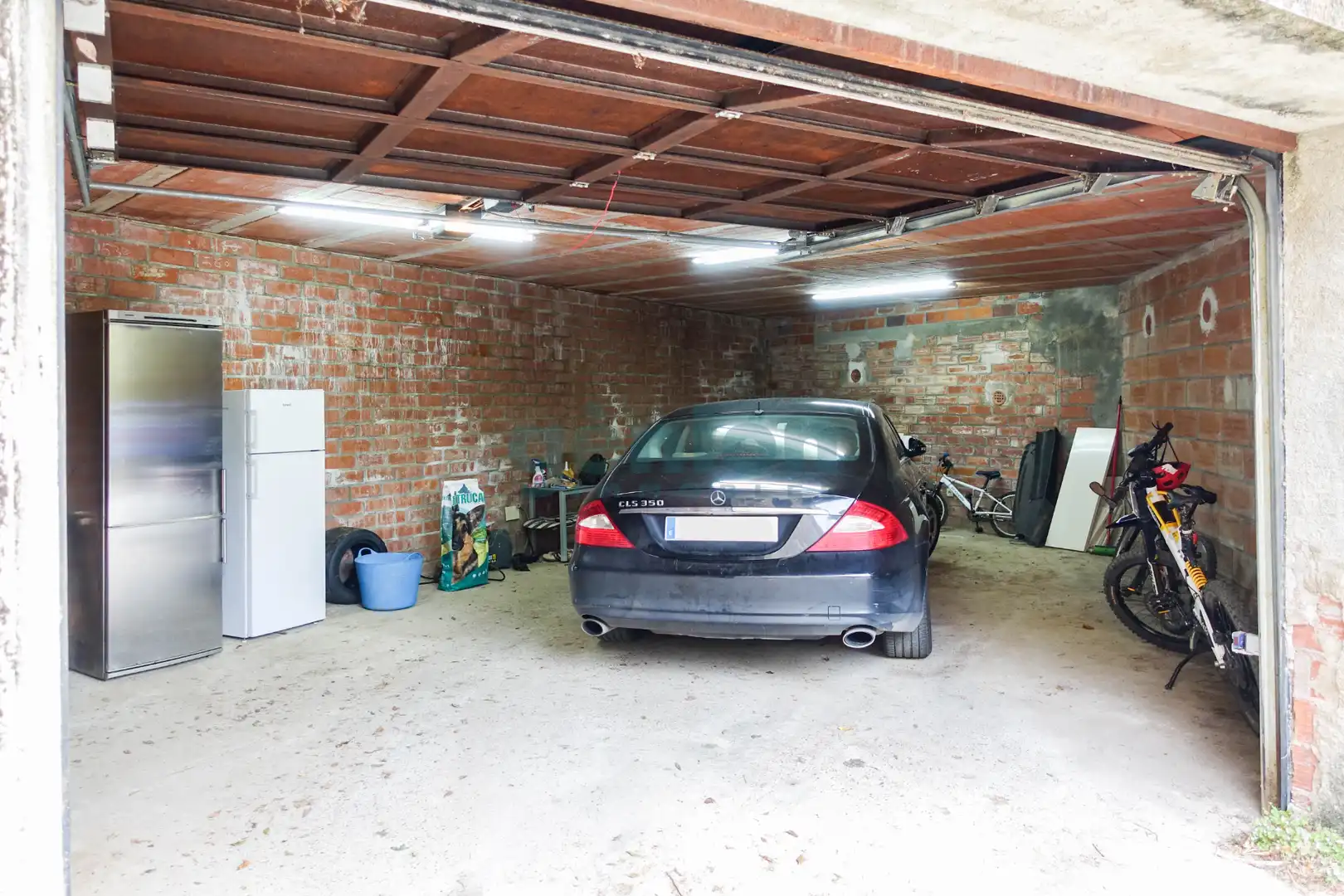 Parking de Finca rústica en venta en Sant Miquel de Fluvià con Aire acondicionado, Calefacción y Jardín privado