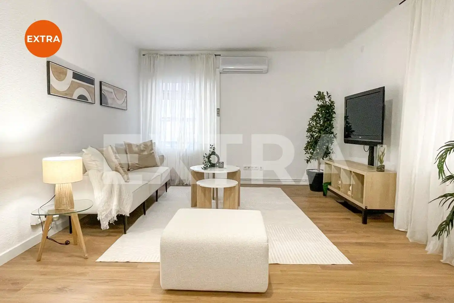 Sala de estar de Piso en venta en Madrid con Calefacción y Alarma