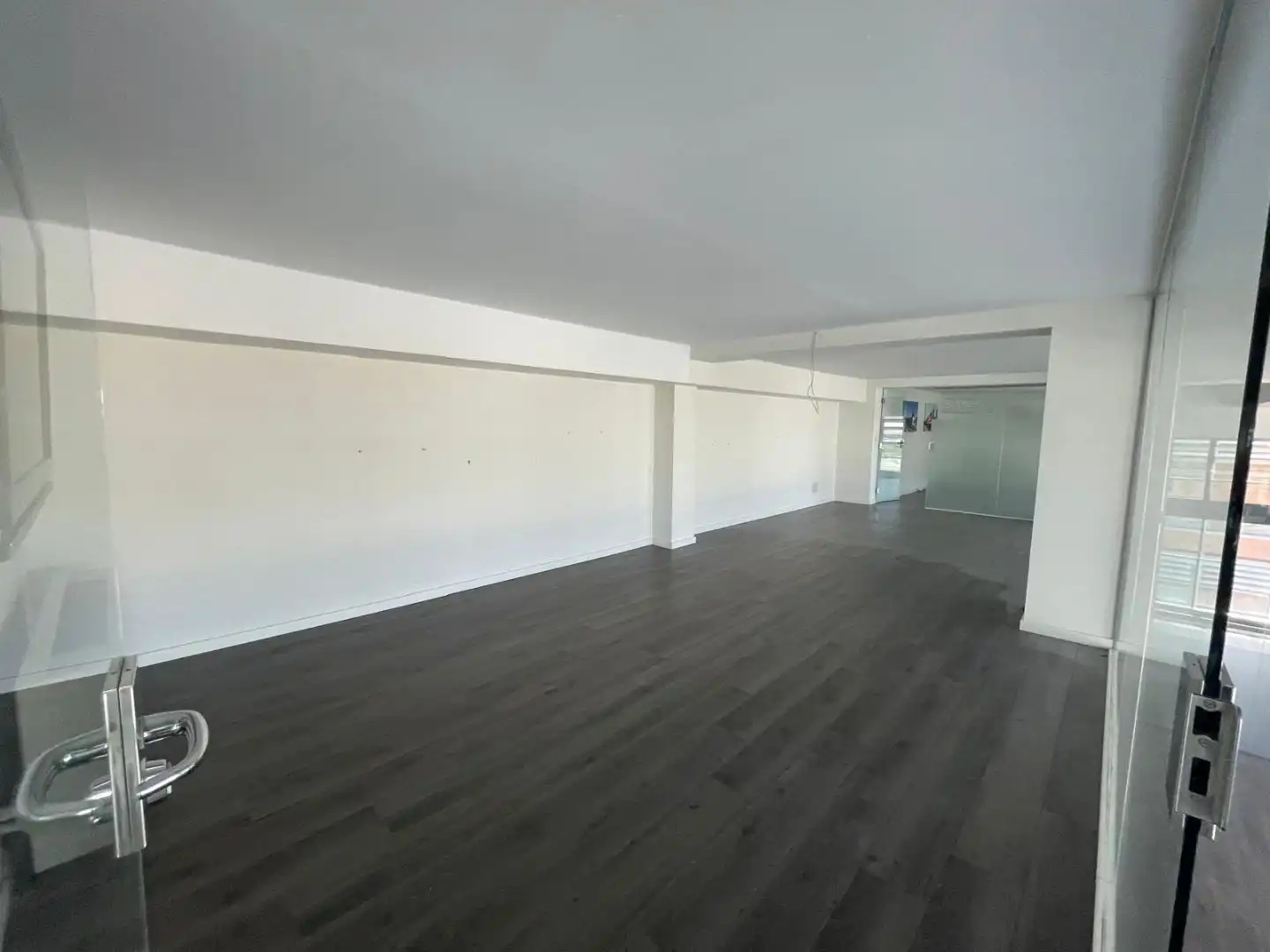 Büro zur Miete in Xirivella mit Klimaanlage, Heizung und Terrasse