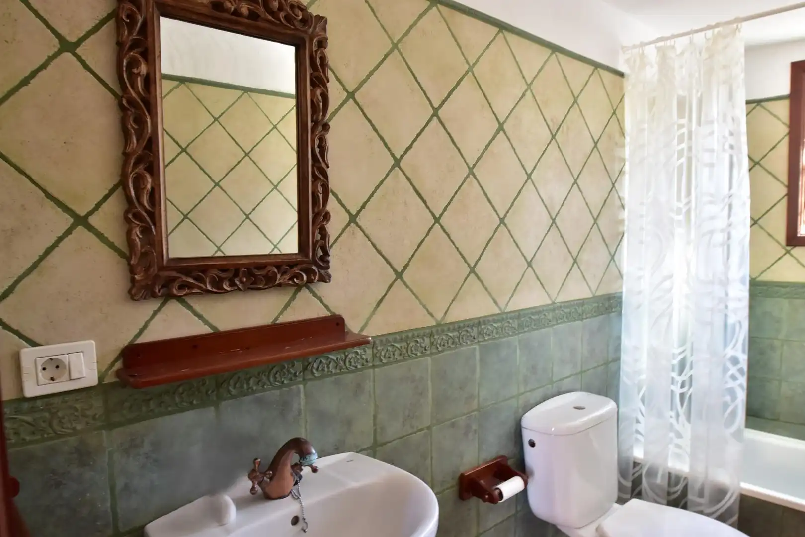 Bathroom of Country homes for sale in Buenavista del Norte  with Heating, Private garden and Terrace