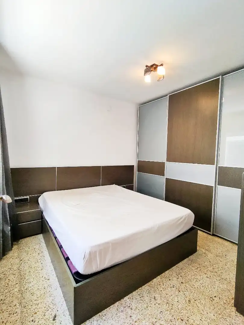 Habitación de Piso en venta en Barcelona con Balcón