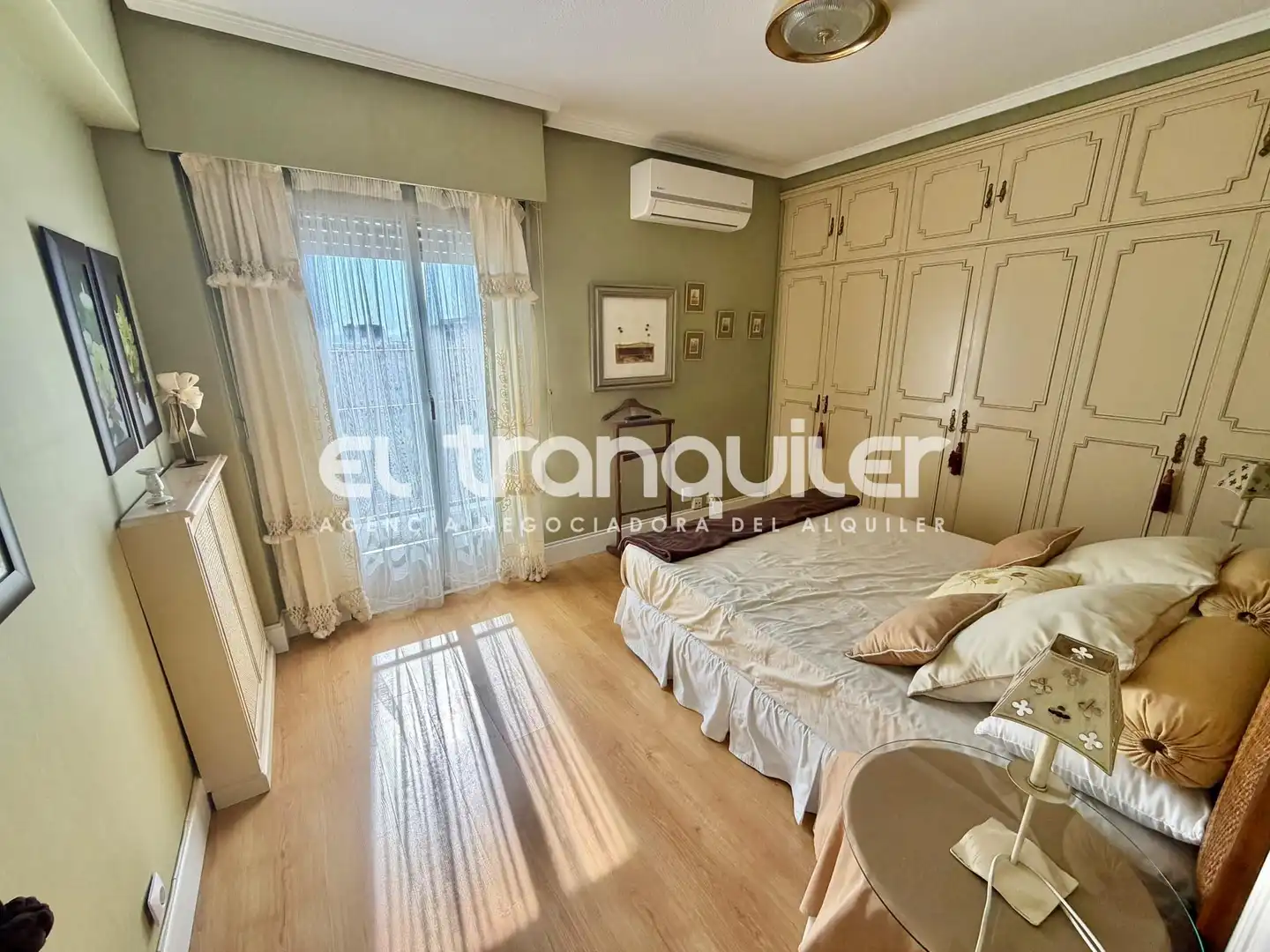 Habitación de Piso de alquiler en Madrid con Aire acondicionado, Terraza y Amueblado