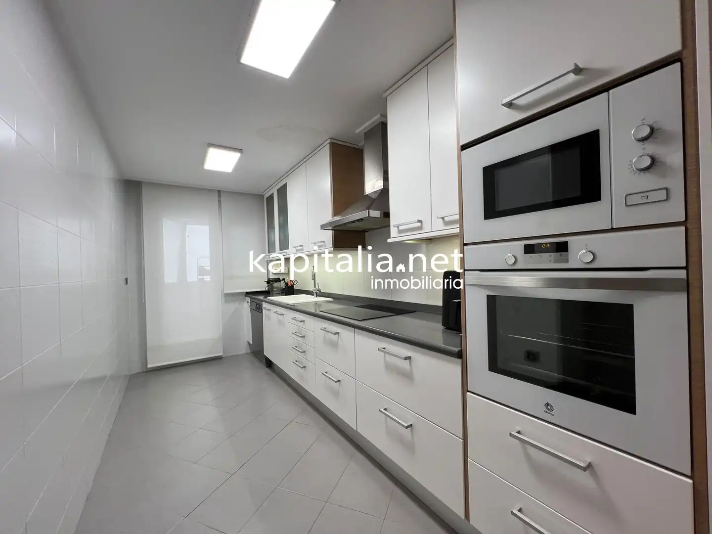 Kitchen of Flat for sale in Ontinyent  with Air Conditioner, Heating and Storage room