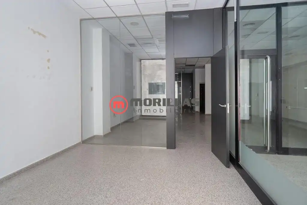 Local en venta en Lorca con Aire acondicionado