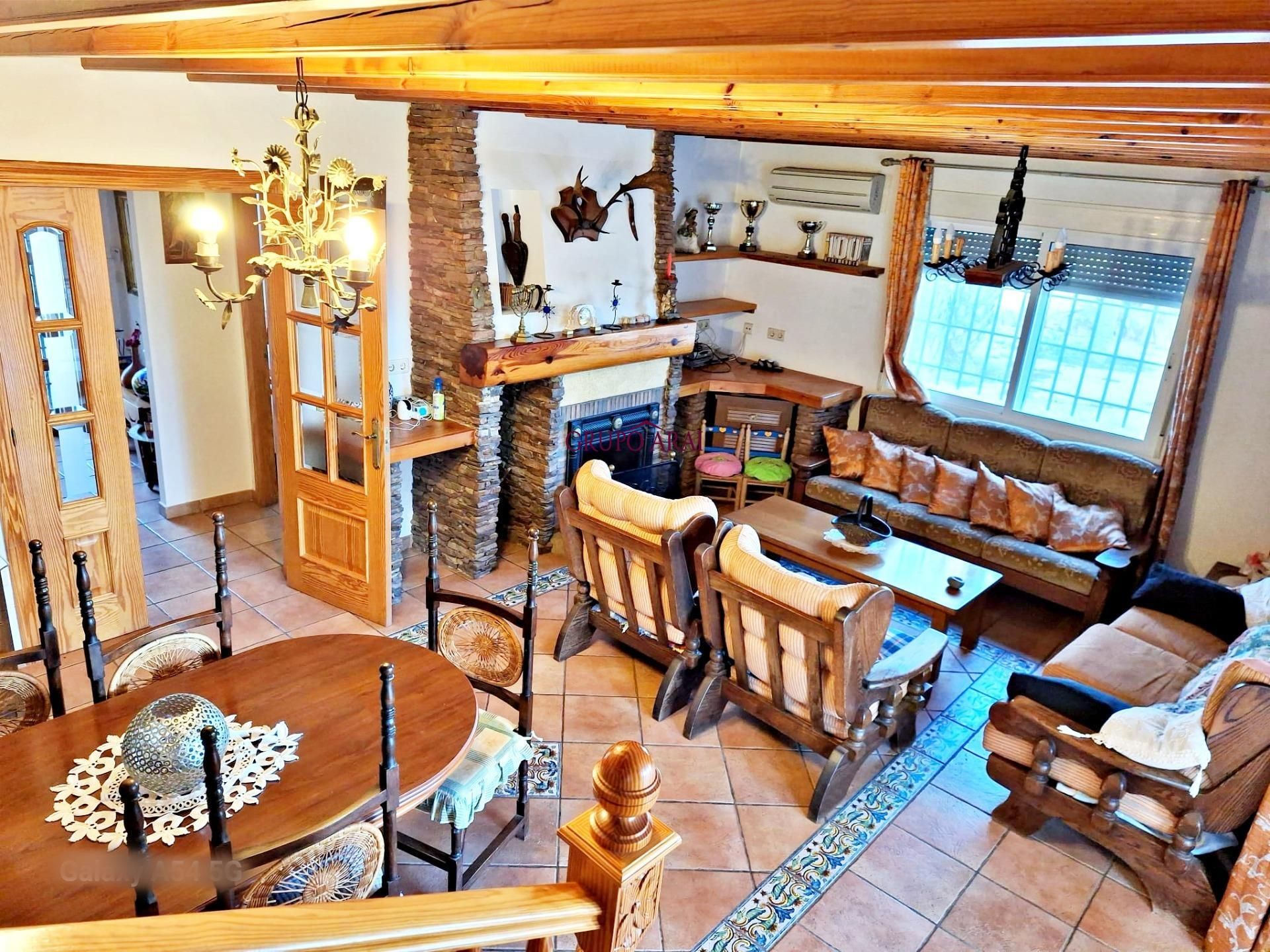 Sala d'estar de Casa o xalet en venda en San Vicente del Raspeig / Sant Vicent del Raspeig amb Aire condicionat, Calefacció i Jardí privat