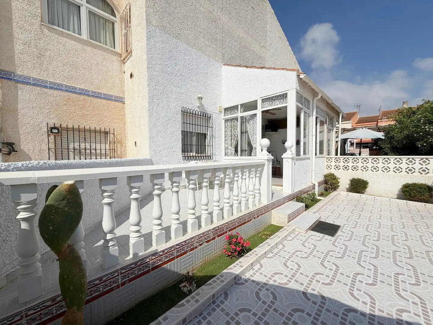 Vista exterior de Casa o xalet en venda en San Javier amb Jardí privat, Terrassa i Traster