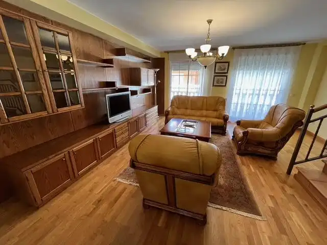 Living room of Detached homes for sale in Zaragoza  with Heating, Private garden and Terrace