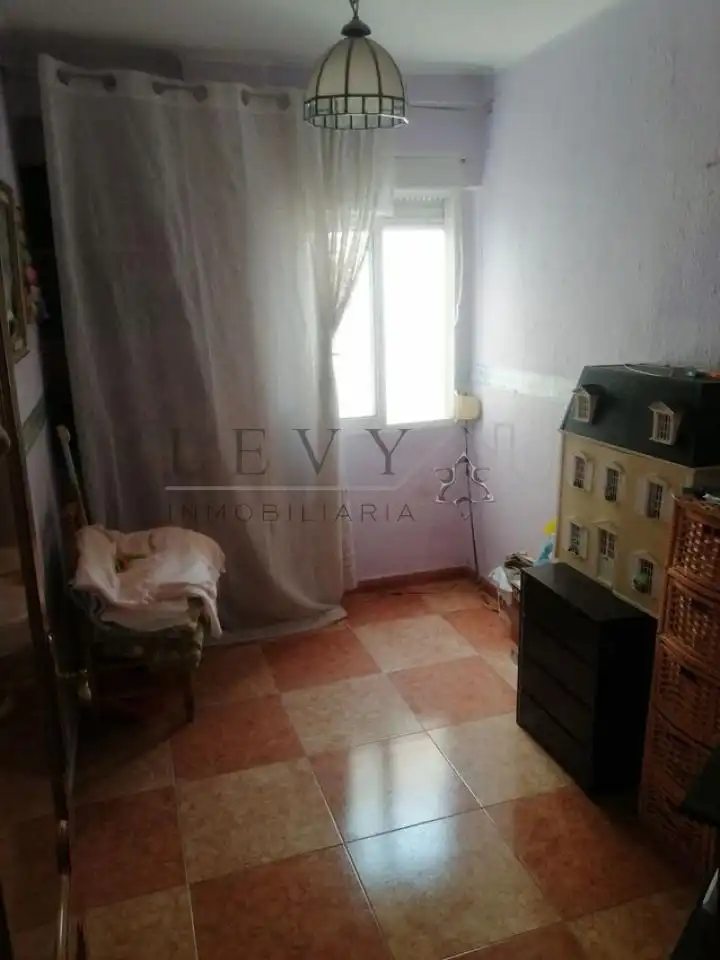 Habitación de Piso en venta en Málaga con Calefacción, Terraza y Amueblado