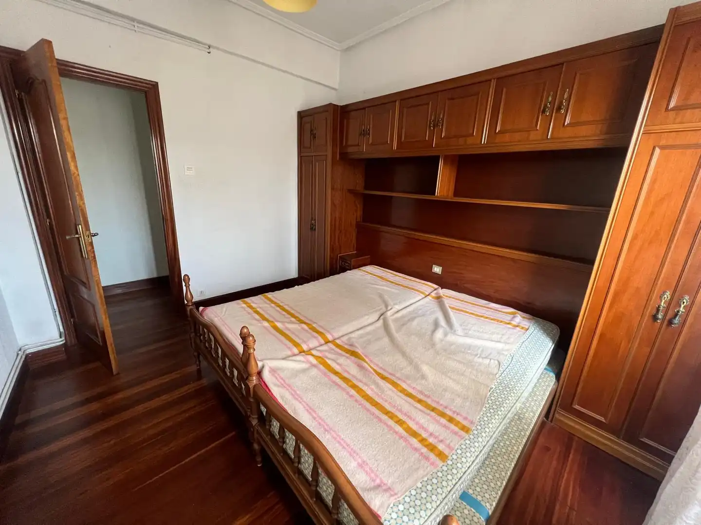 Bedroom of Flat for sale in Bilbao   with Heating and Balcony