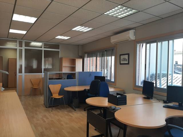 Oficina en Alquiler en Casco histórico