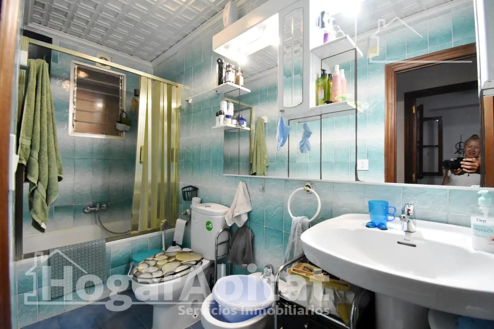 Baño de Piso en venta en Almoines con Aire acondicionado
