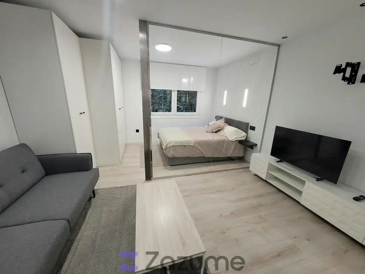 Dormitori de Apartament de lloguer en Cuéllar, Segovia